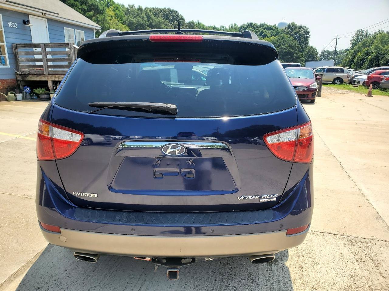 Used 2010 Hyundai Veracruz Limited w/ Navigation Pkg 3 FWD image 10