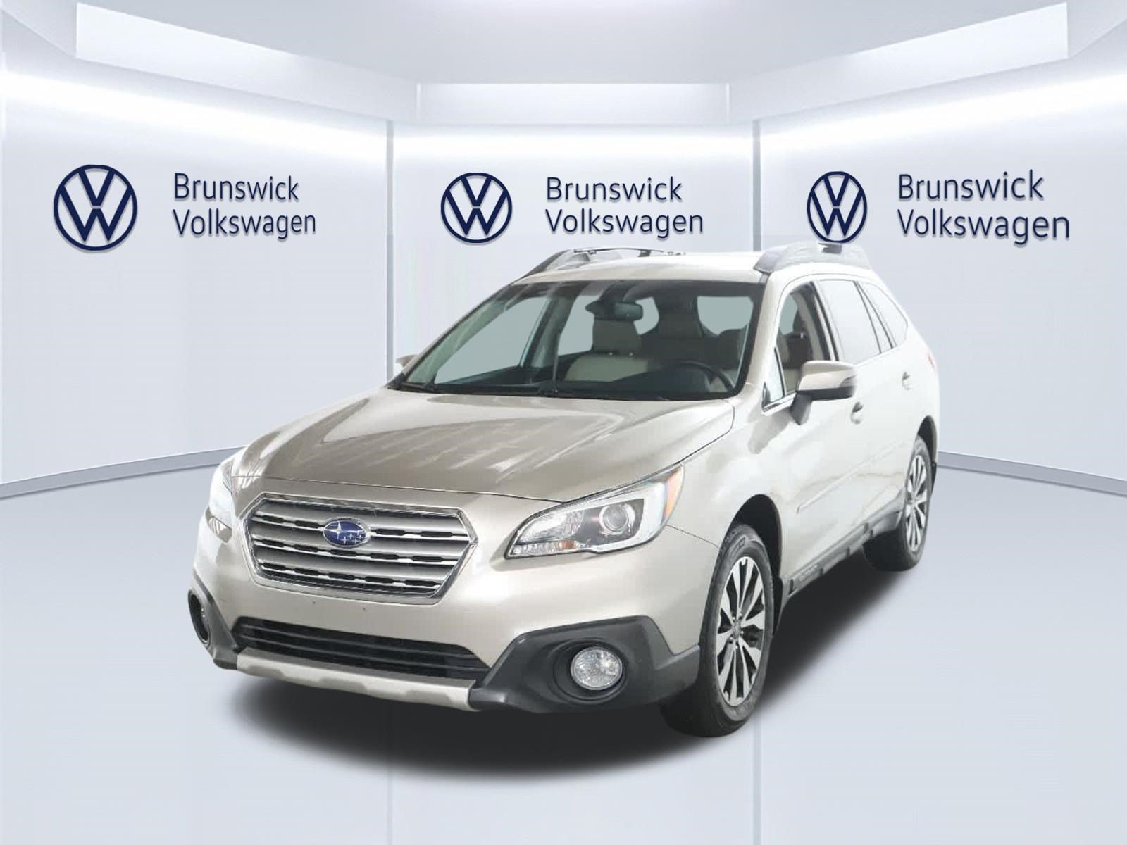Used 2016 Subaru Outback 2.5i Limited AWD/4WD image 1