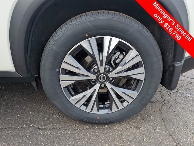 Used 2021 Nissan Rogue SV image 24
