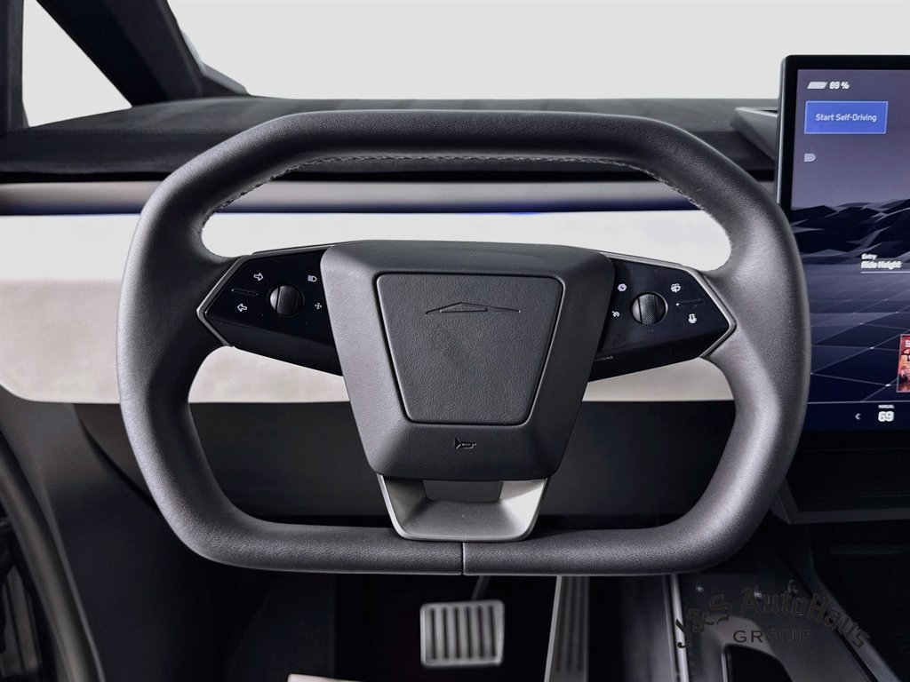 Used 2024 Tesla Cybertruck Cyberbeast AWD/4WD image 12