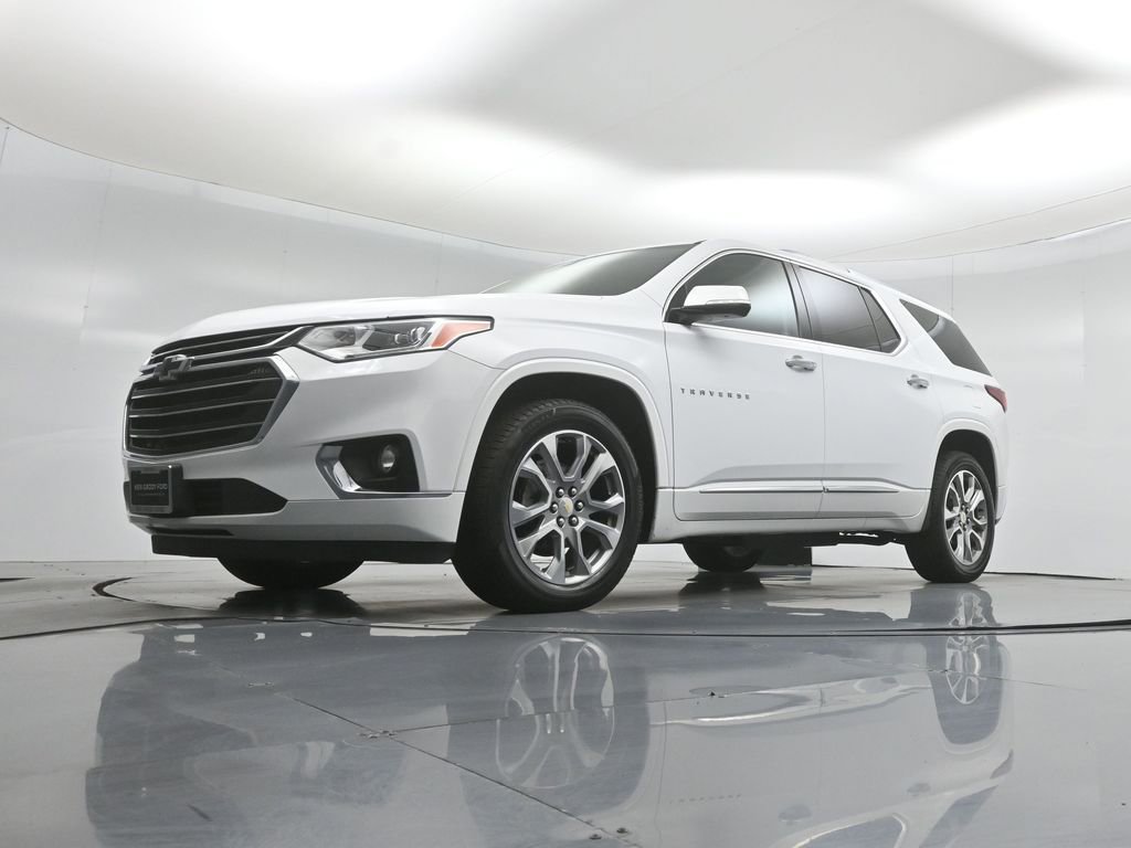 Used 2018 Chevrolet Traverse Premier w/ Driver Confidence II Package FWD image 44