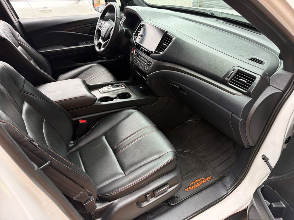 Used 2024 Honda Ridgeline TrailSport image 32