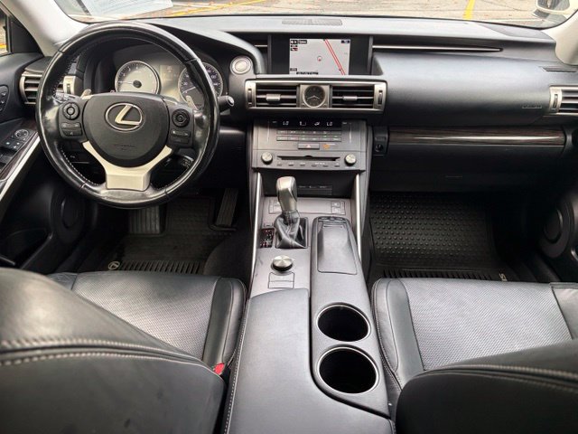 Used 2016 Lexus IS 300 AWD w/ Luxury Package image 43