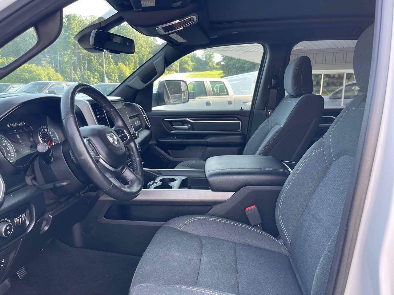 Used 2019 RAM 1500 Big Horn AWD/4WD image 21