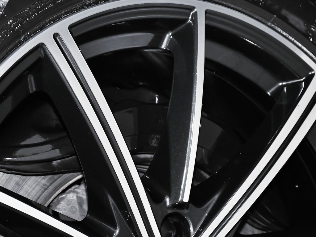 Used 2021 Audi SQ7 Premium Plus w/ Executive Package image 96