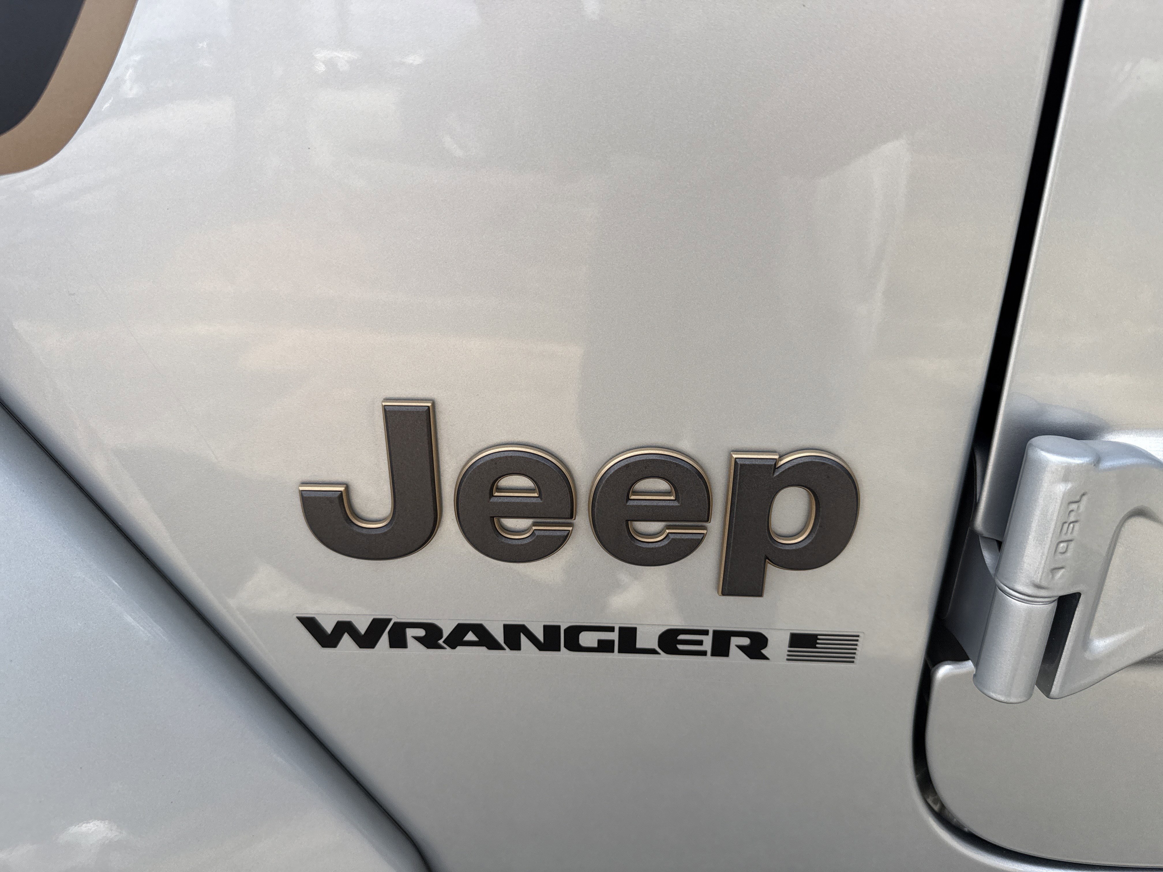 Used 2023 Jeep Wrangler Unlimited Rubicon 392 AWD/4WD image 12