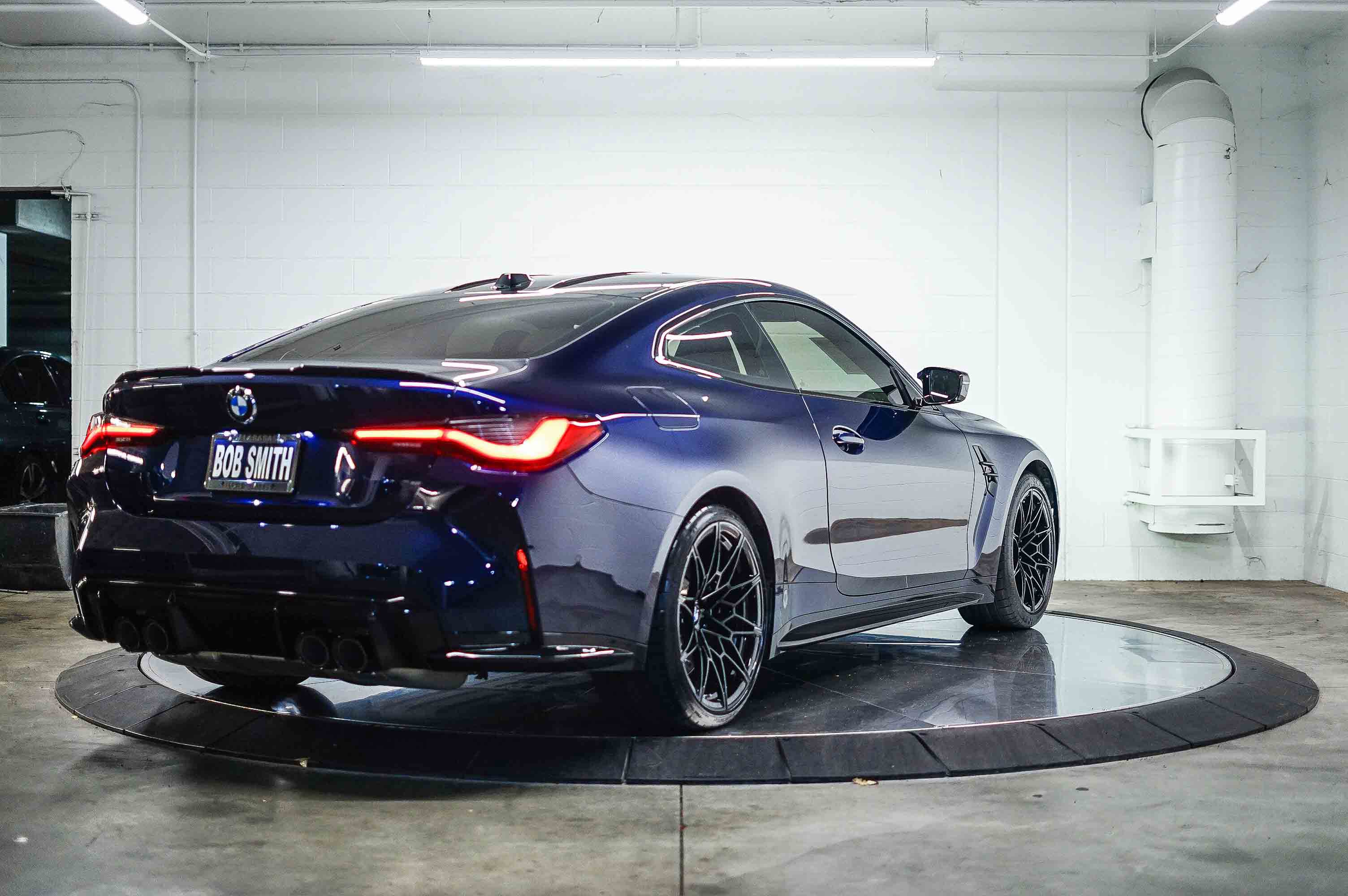 Used 2024 BMW M4 Competition w/ Executive Package image 6