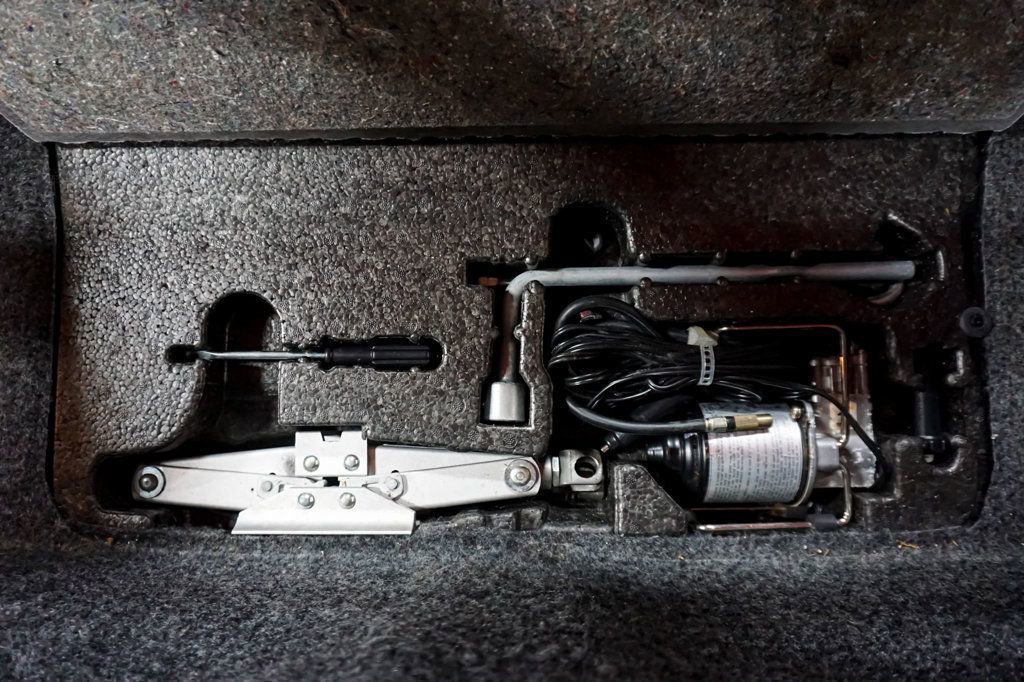 Used 1998 Acura NSX T image 91