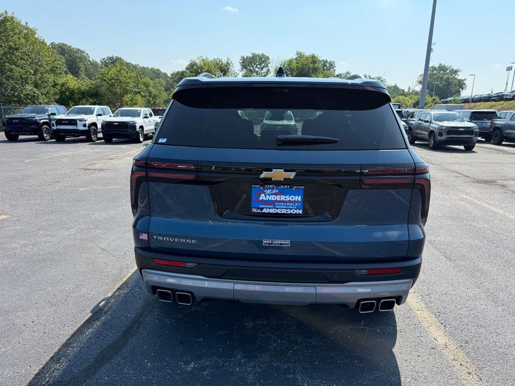 New 2026 Chevrolet Traverse LT w/ Enhanced Driving Package FWD image 4