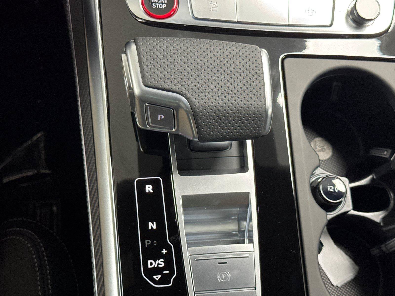New 2026 Audi SQ8 Premium Plus AWD/4WD image 21