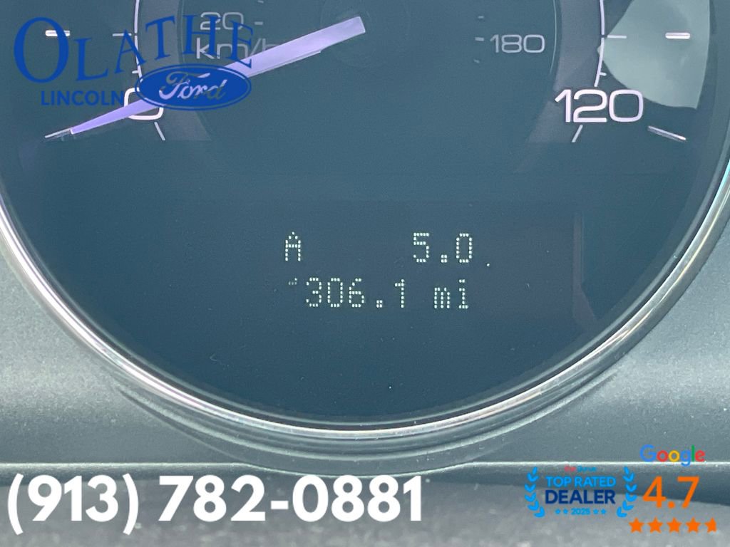 Used 2012 Lincoln MKZ FWD image 4