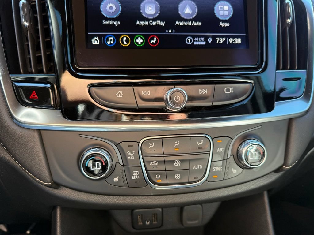 Used 2024 Chevrolet Traverse LT w/ LPO, Floor Liner Package FWD image 17