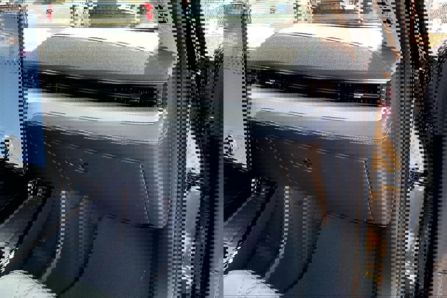 Used 2023 Ford Mustang Mach-E Select image 18