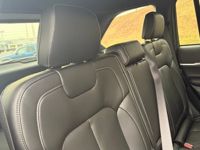 New 2025 Jeep Grand Cherokee Limited image 33