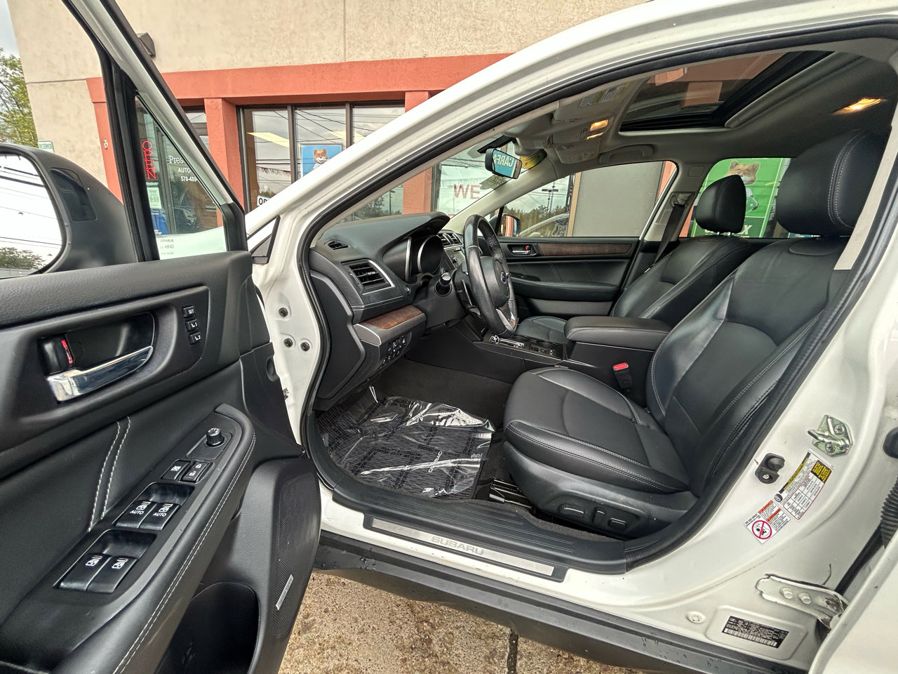 Used 2019 Subaru Outback 3.6R Limited w/ Protection Package #1 image 10