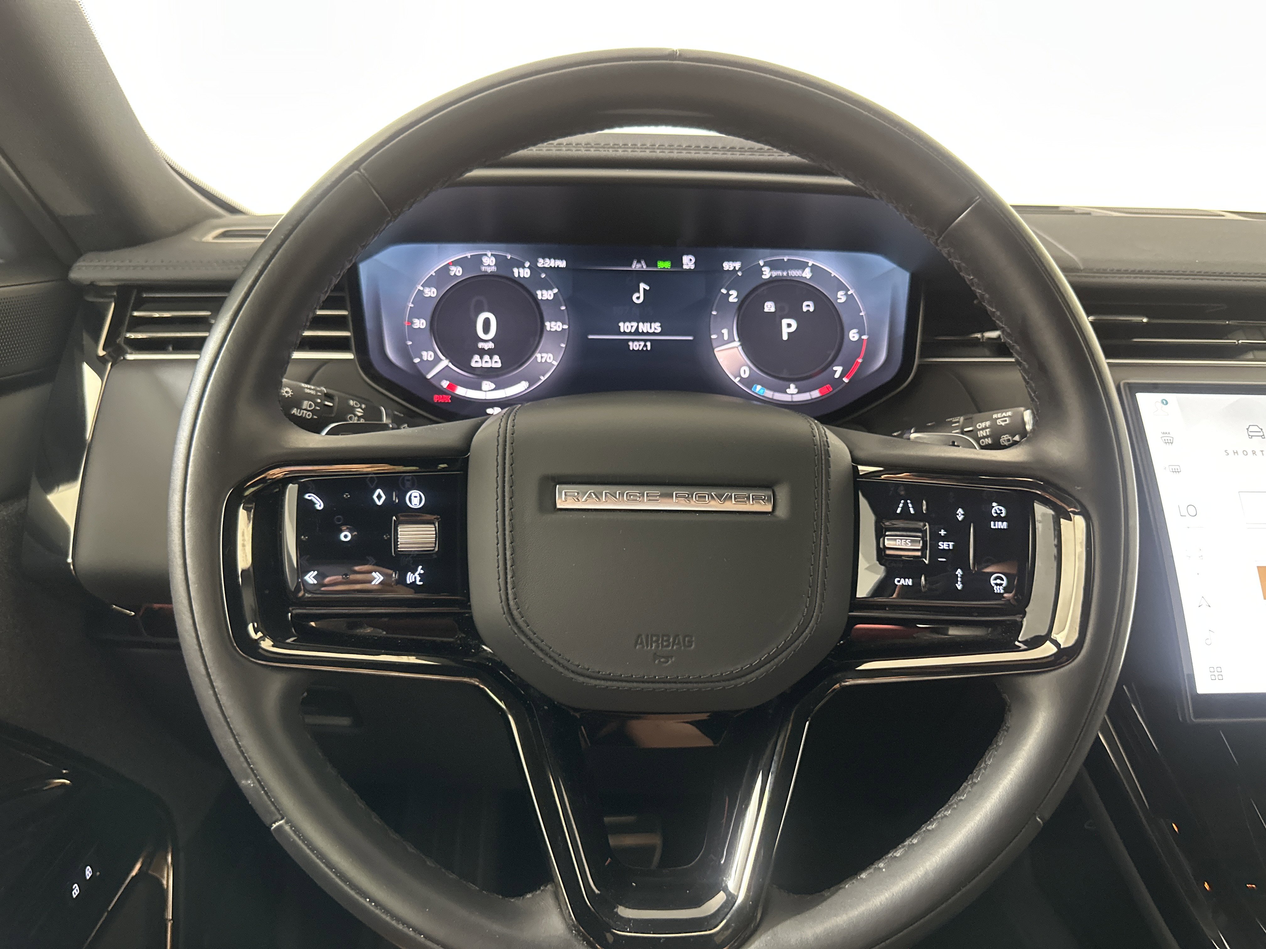 Used 2024 Land Rover Range Rover Sport Dynamic SE image 11