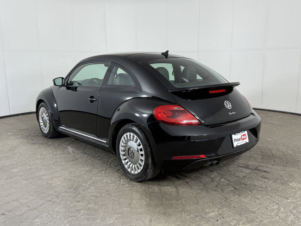 Used 2016 Volkswagen Beetle 1.8T SE image 5