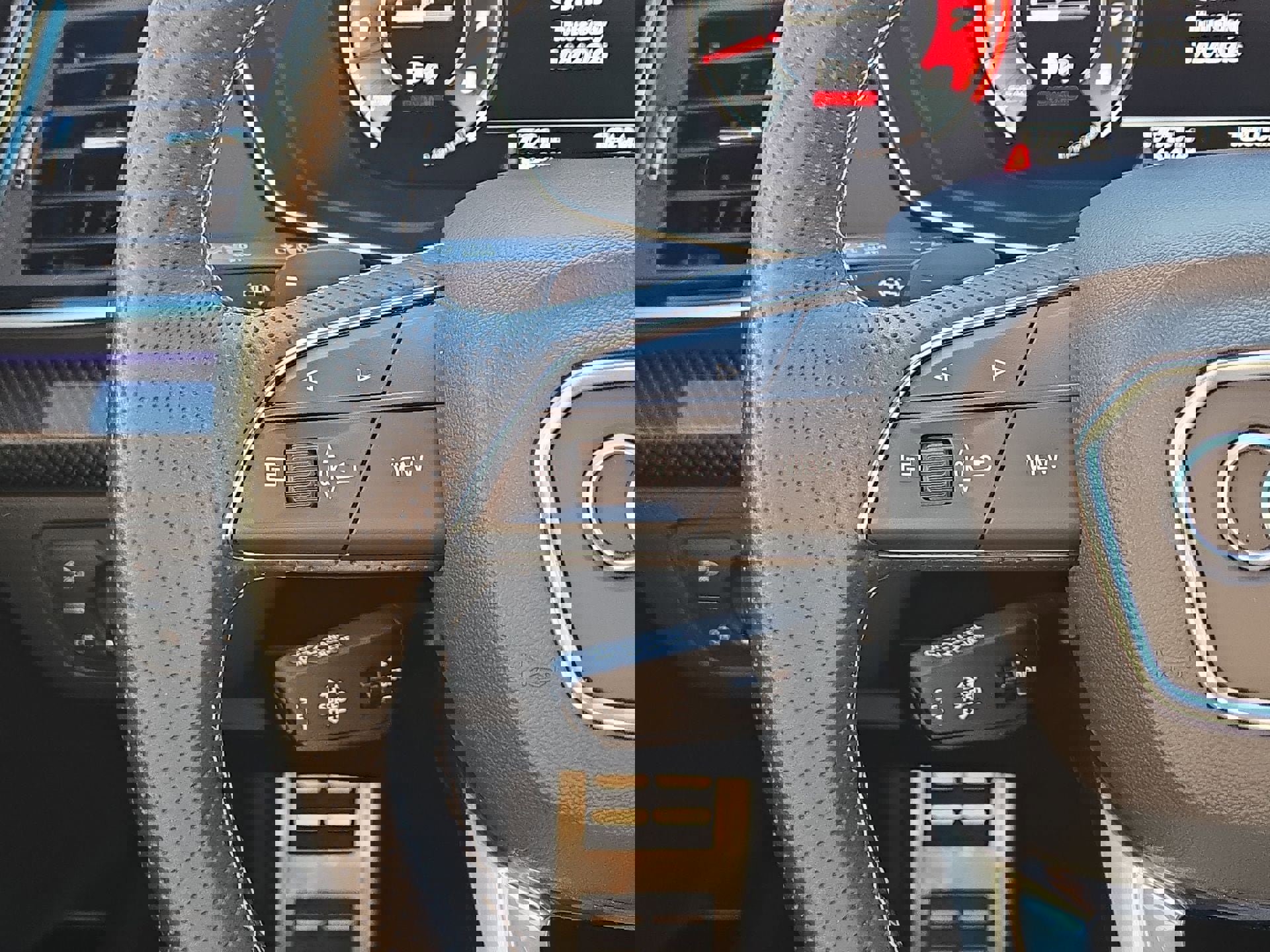 Used 2024 Audi SQ5 Prestige image 21