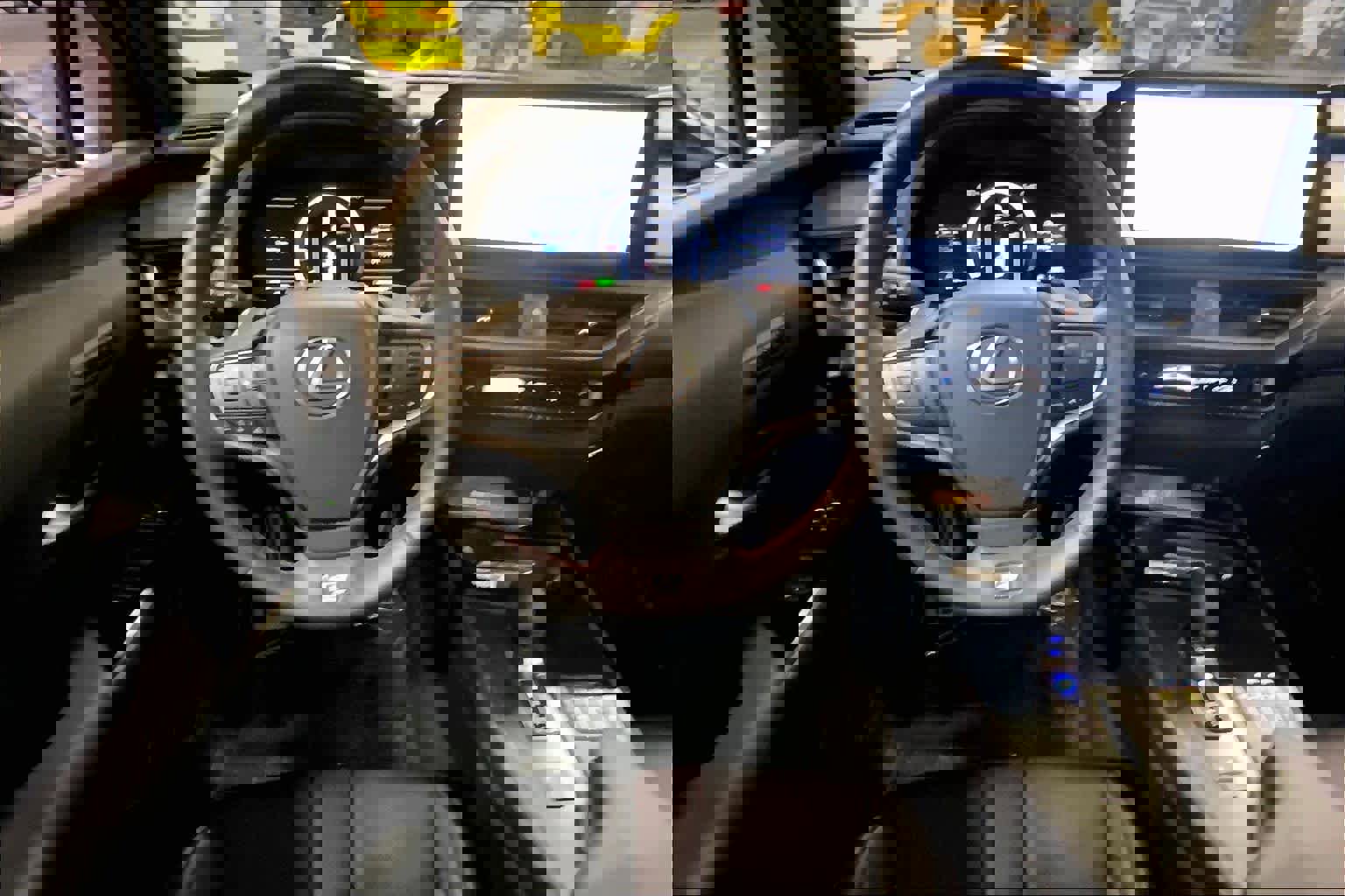 Certified 2025 Lexus UX 300h AWD w/ Accessory Package (Z1) image 6