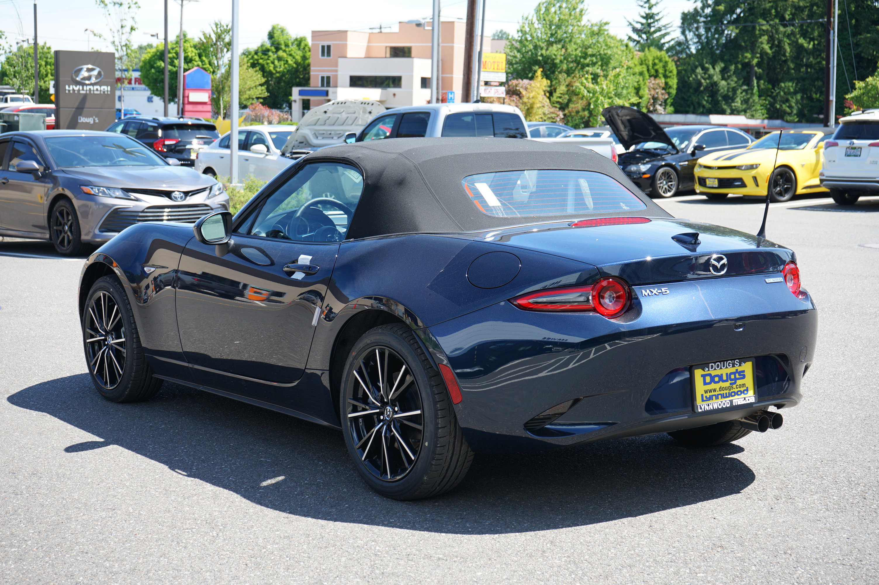 New 2025 MAZDA MX-5 Miata Grand Touring w/ Weather Package image 5