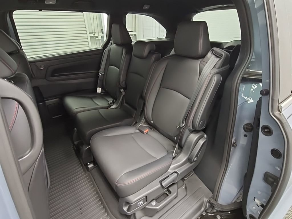 Used 2023 Honda Odyssey Sport image 29