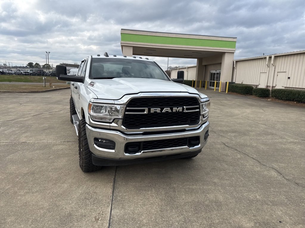 Used 2022 RAM 2500 Tradesman w/ Chrome Appearance Group image 3