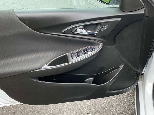Used 2021 Chevrolet Malibu LS w/ Driver Confidence Package II image 12