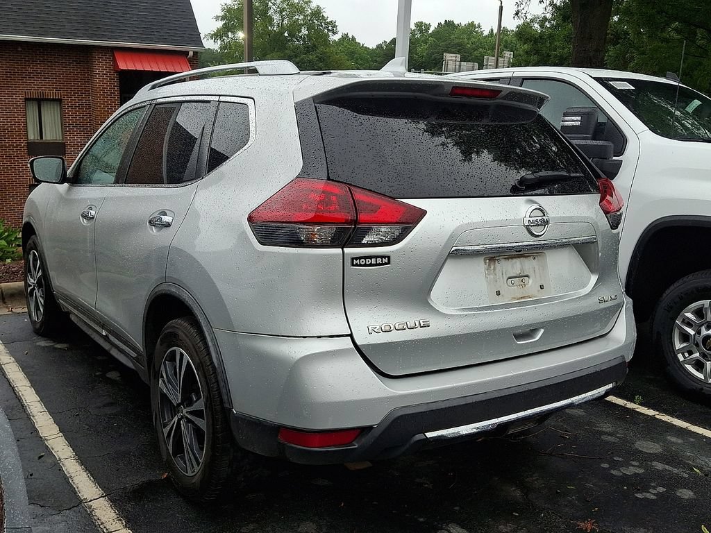 Used 2018 Nissan Rogue SL AWD/4WD image 6