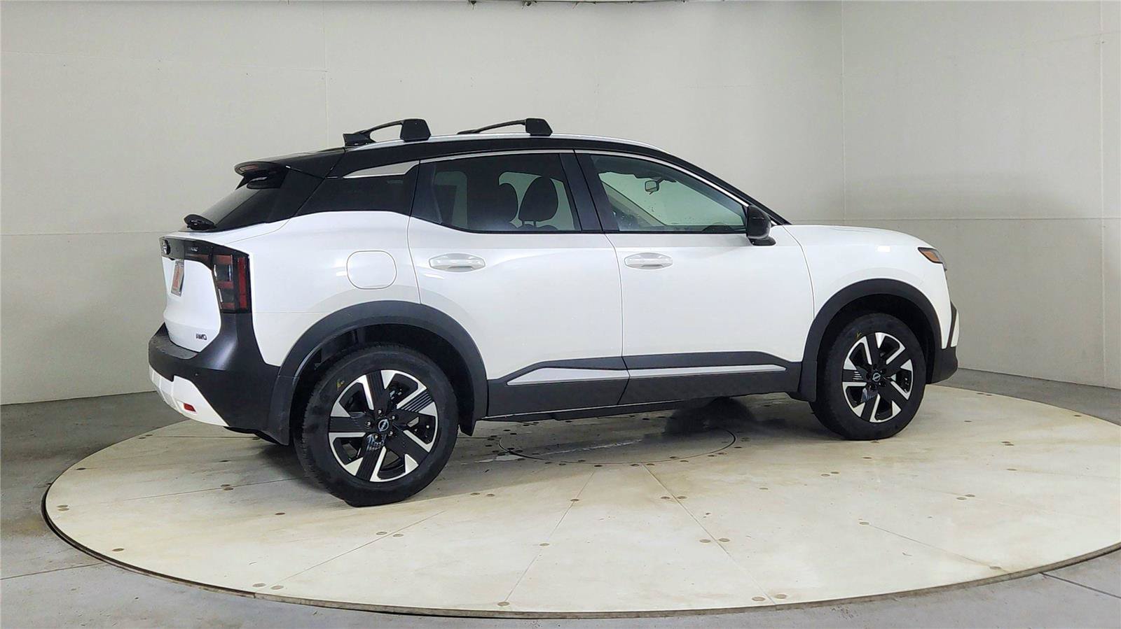 New 2026 Nissan Kicks SV w/ Cold Weather Package AWD/4WD image 7