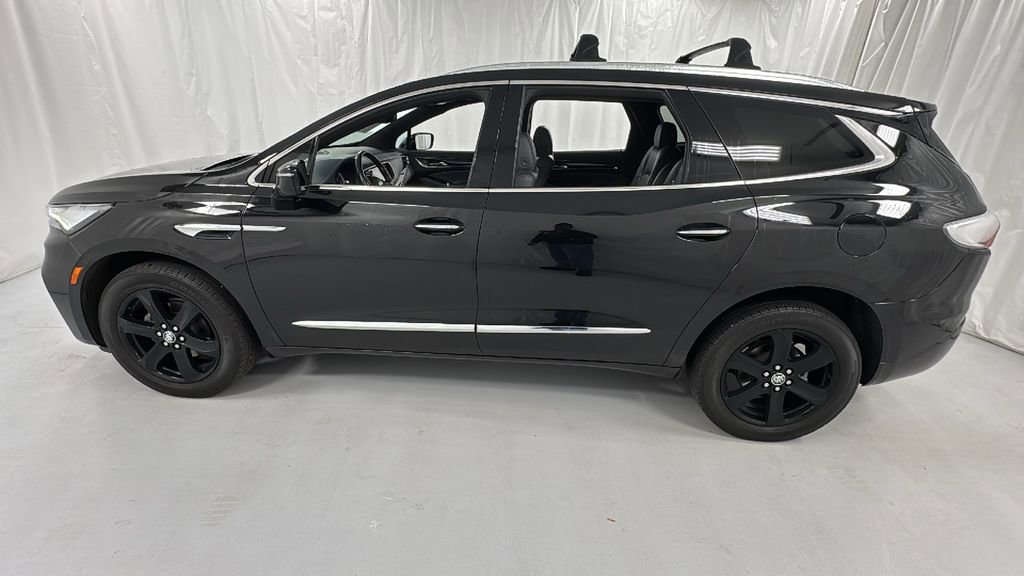 Used 2023 Buick Enclave Essence w/ Experience Buick Package image 6