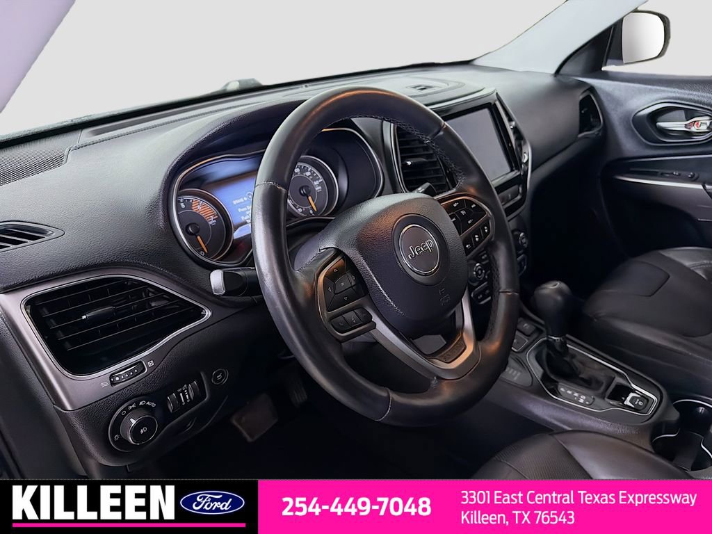 Used 2019 Jeep Cherokee Limited w/ Technology Group AWD/4WD image 10