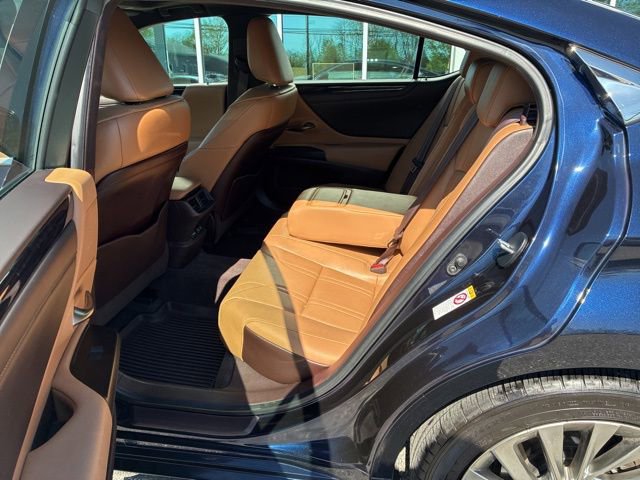 Used 2019 Lexus ES 350 w/ Accessory Package 2 FWD image 14