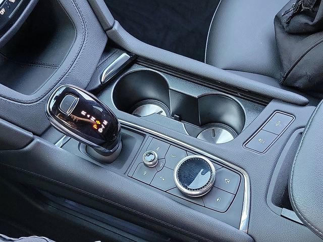 Used 2025 Cadillac XT5 Luxury image 17