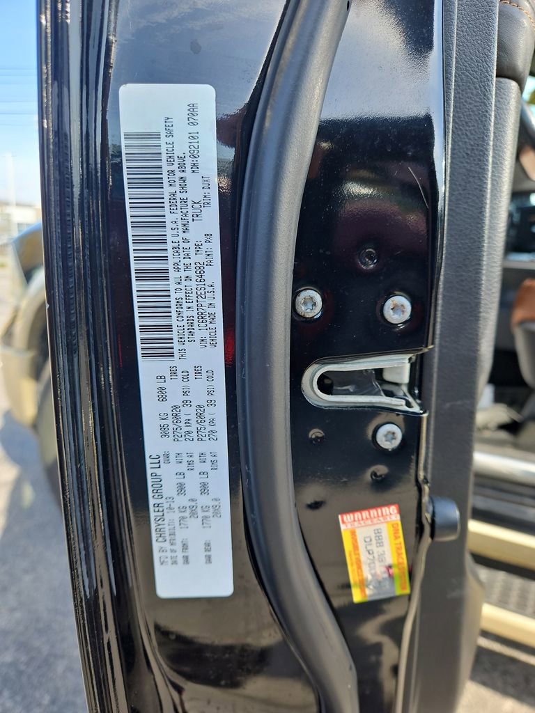 Used 2014 RAM 1500 Laramie Longhorn w/ Convenience Group image 33