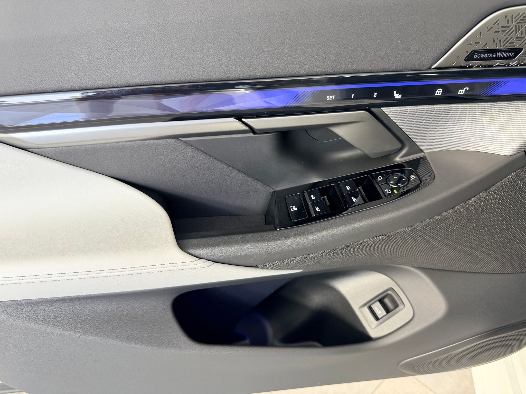 Certified 2026 BMW M5 Touring AWD/4WD image 13