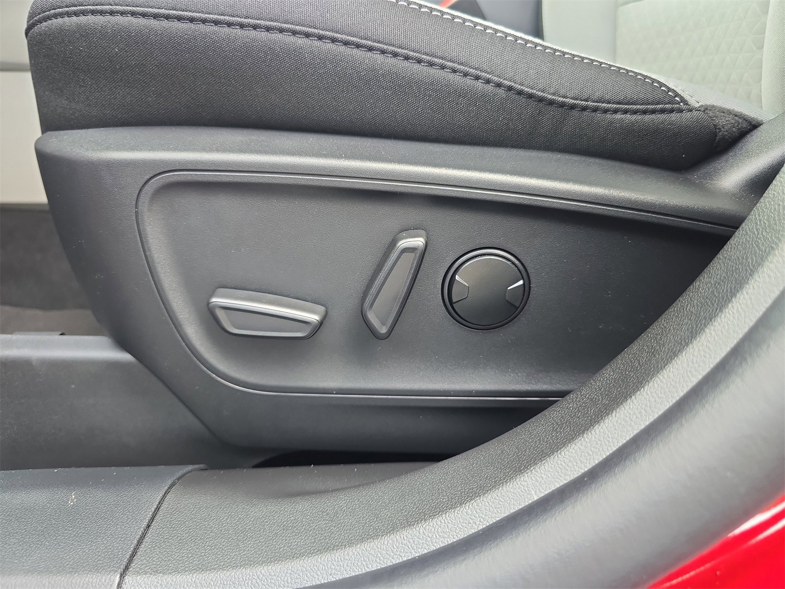 New 2026 Ford Escape Active w/ Active Premium Tech Pack image 15