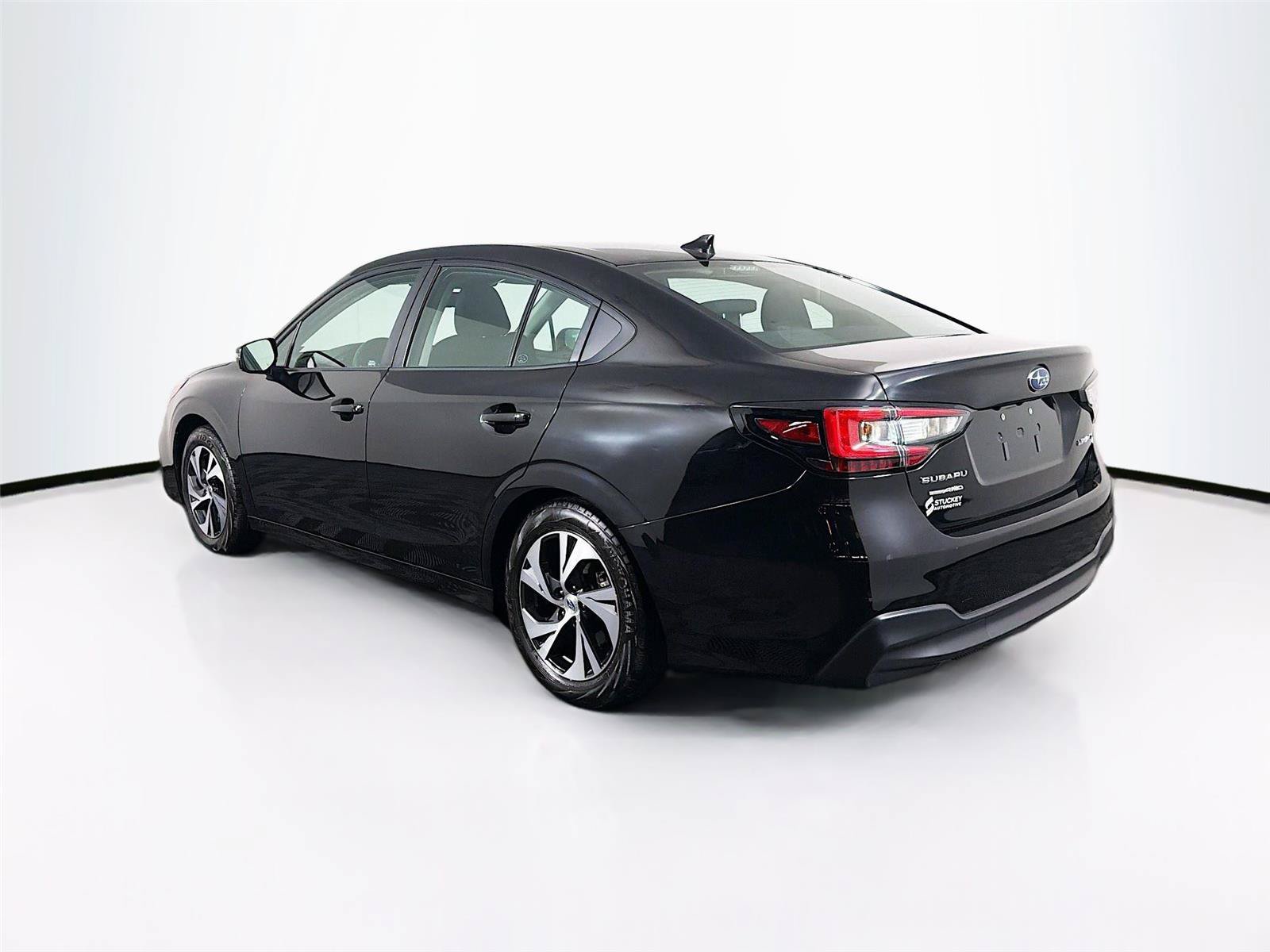 Used 2024 Subaru Legacy Premium AWD/4WD image 9