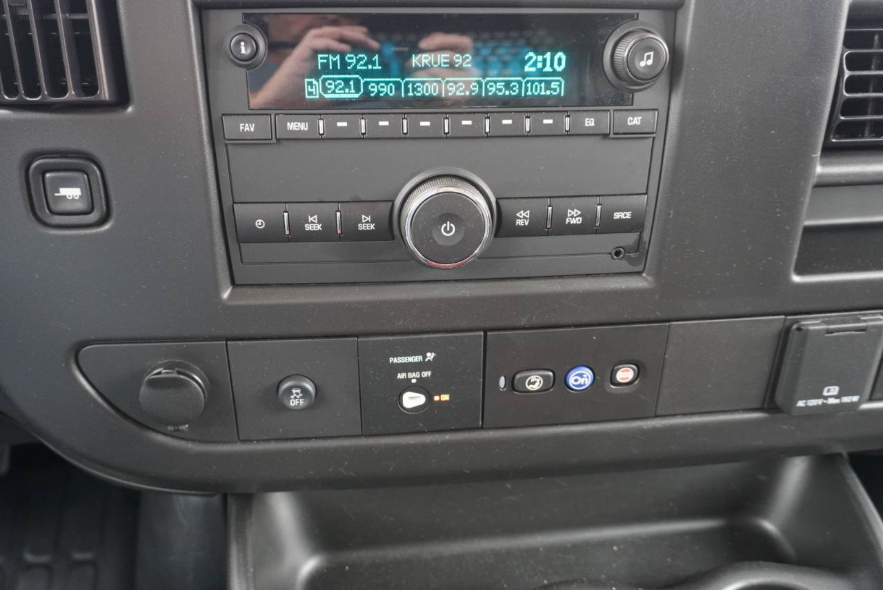Used 2025 Chevrolet Express 2500 w/ Driver Convenience Package RWD image 12