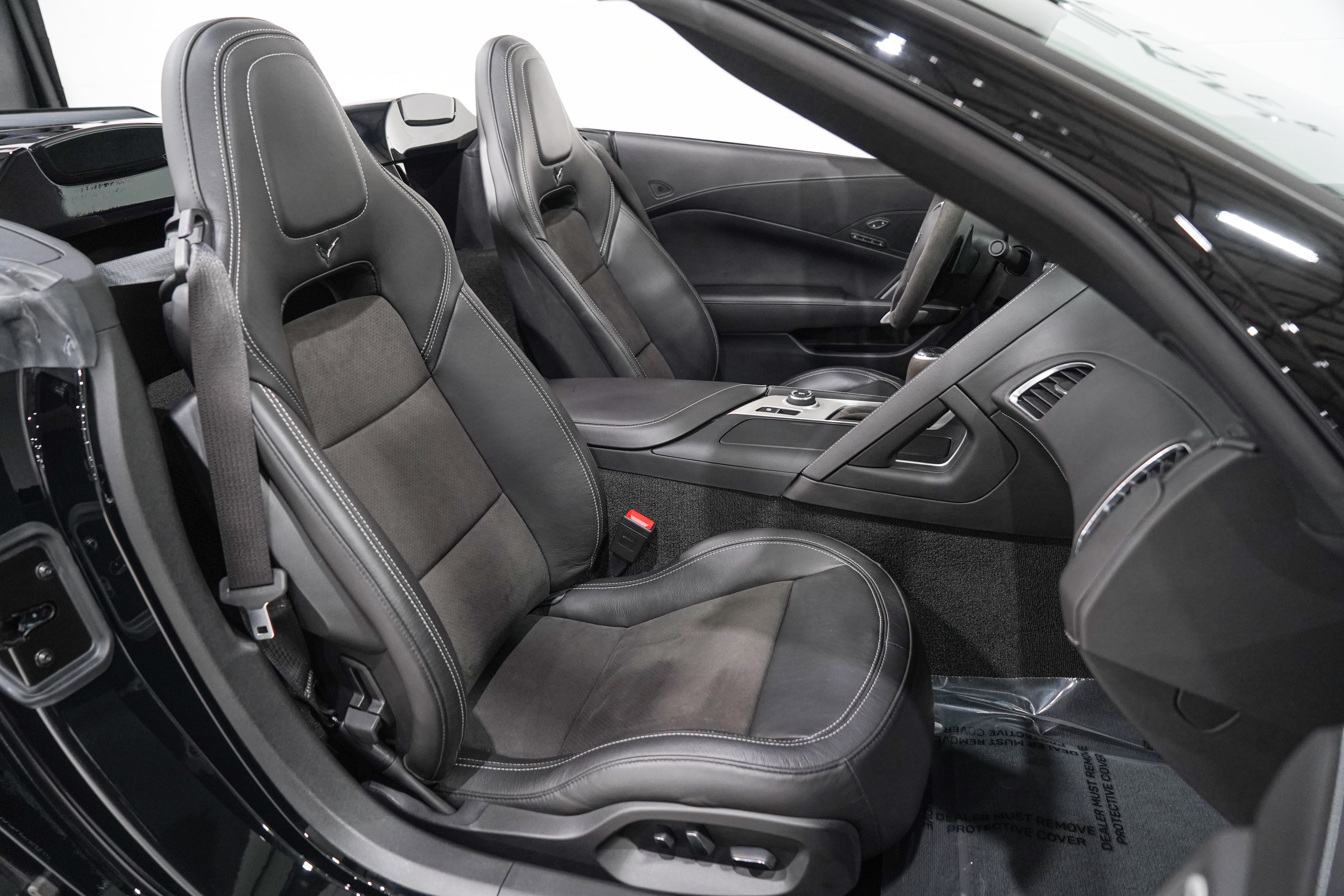 Used 2019 Chevrolet Corvette Grand Sport RWD image 16