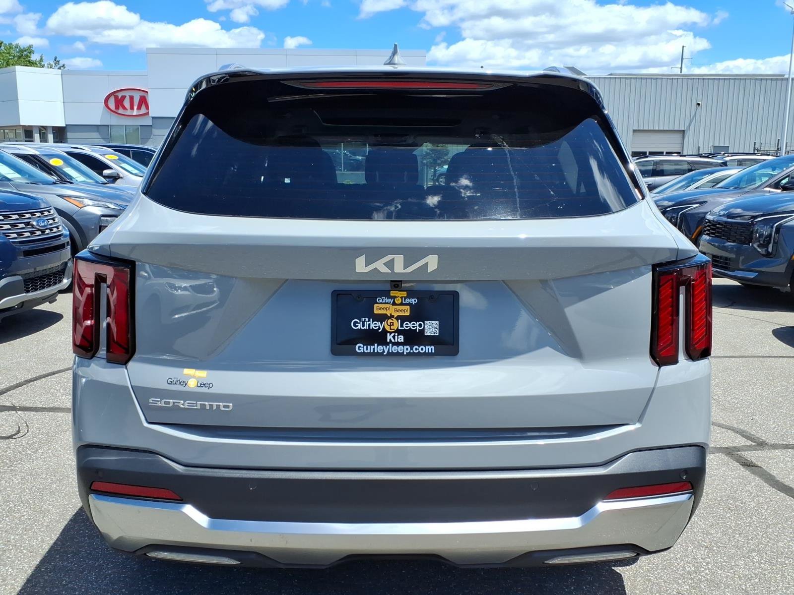New 2026 Kia Sorento S w/ S Panoramic Sunroof Package FWD image 9
