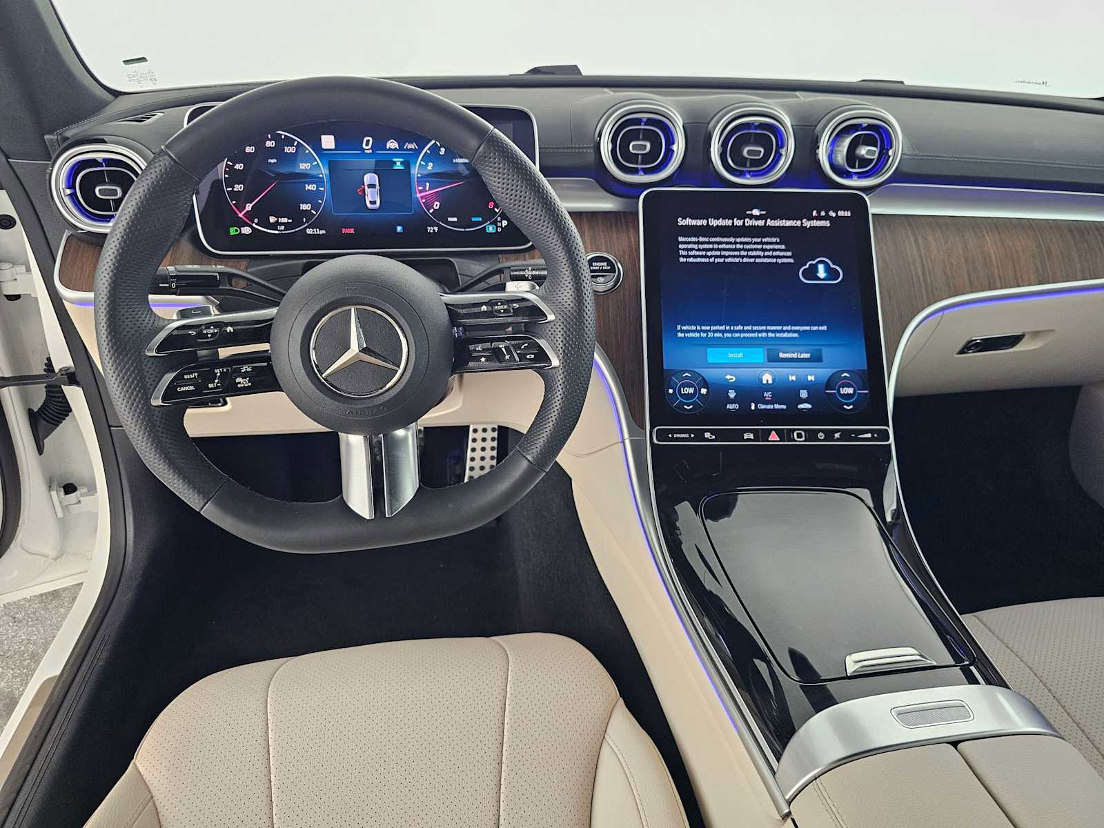 Used 2024 Mercedes-Benz CLE 300 4MATIC Coupe image 16