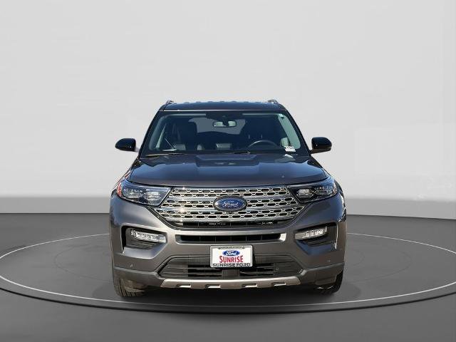 Certified 2022 Ford Explorer Limited w/ Limited Technology Package image 3