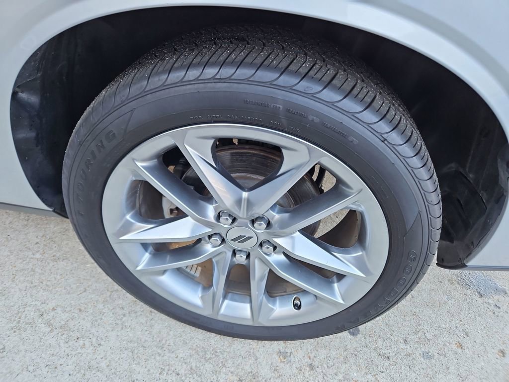 Used 2022 Dodge Challenger GT image 27