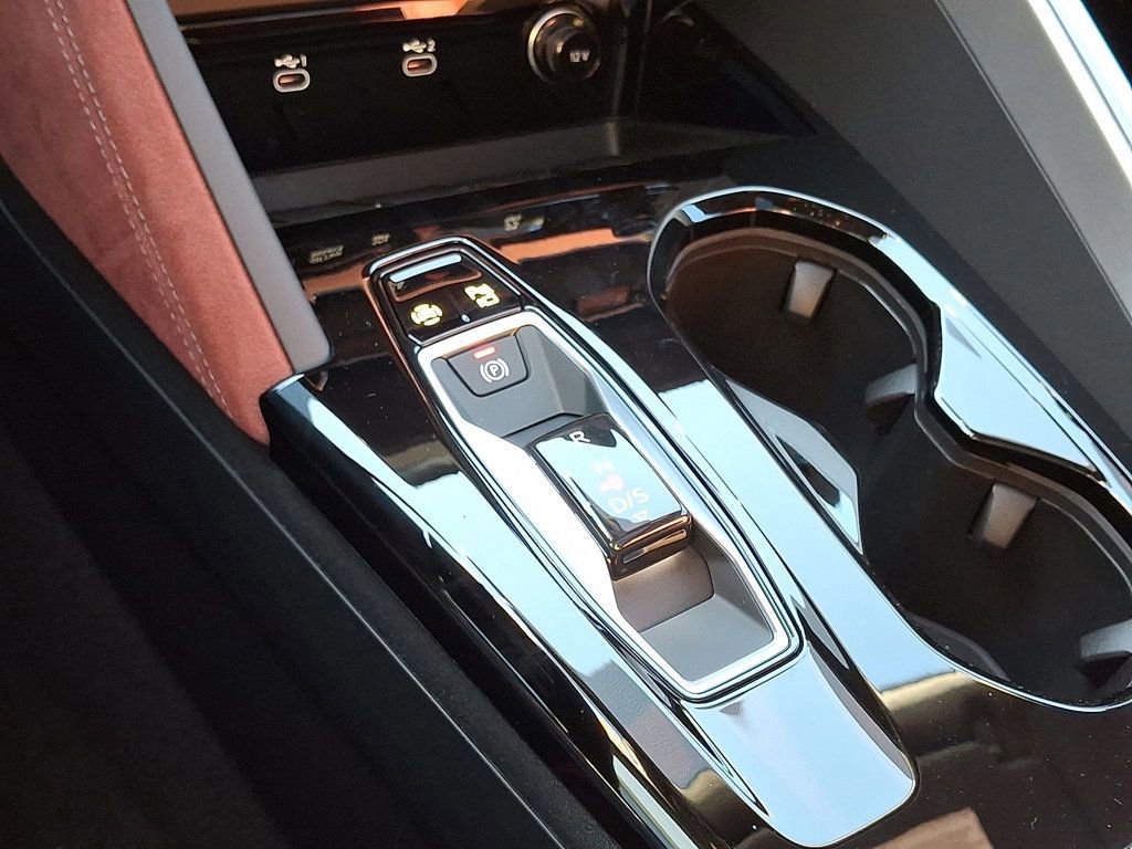 New 2025 Audi SQ5 Premium Plus image 14
