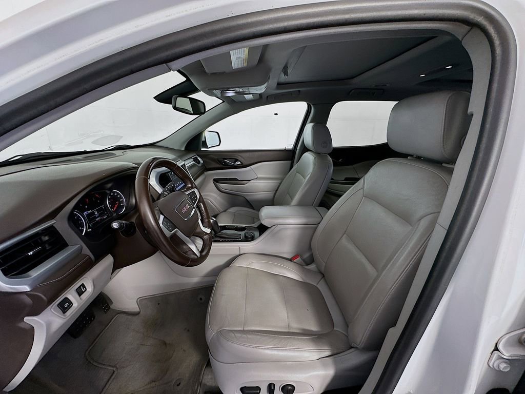 Used 2018 GMC Acadia SLT image 21