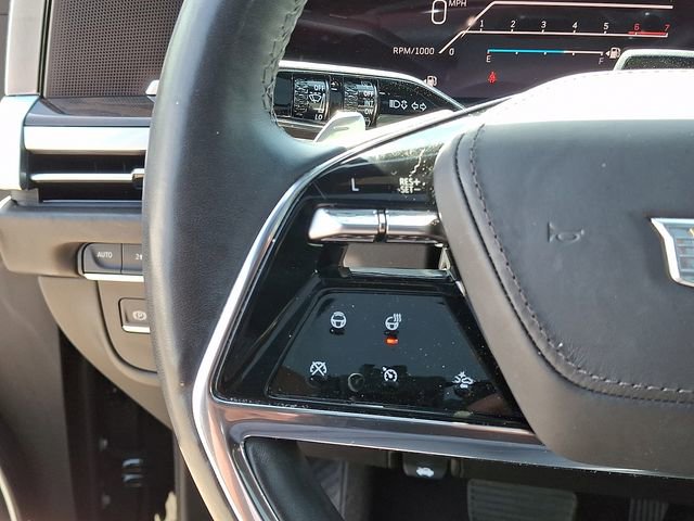 Certified 2025 Cadillac Escalade ESV Premium Luxury Platinum w/ LPO, Floor Liner Package image 18