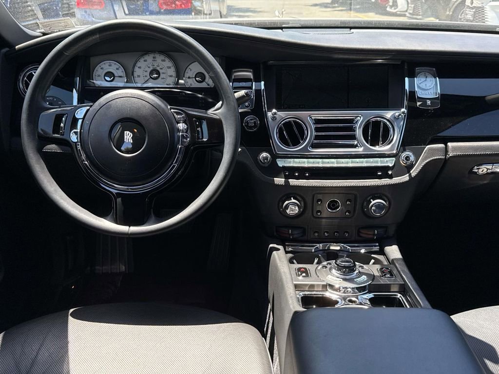 Used 2013 Rolls-Royce Ghost RWD image 8