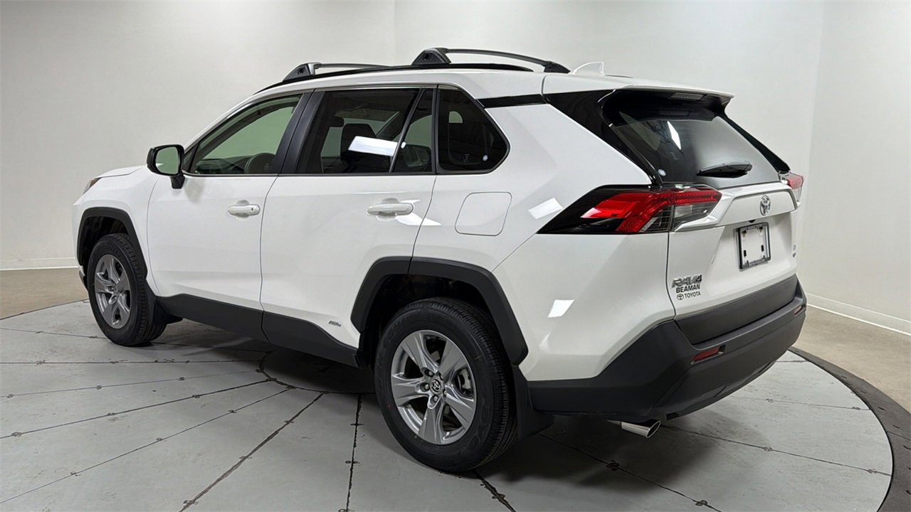 Certified 2025 Toyota RAV4 LE image 7