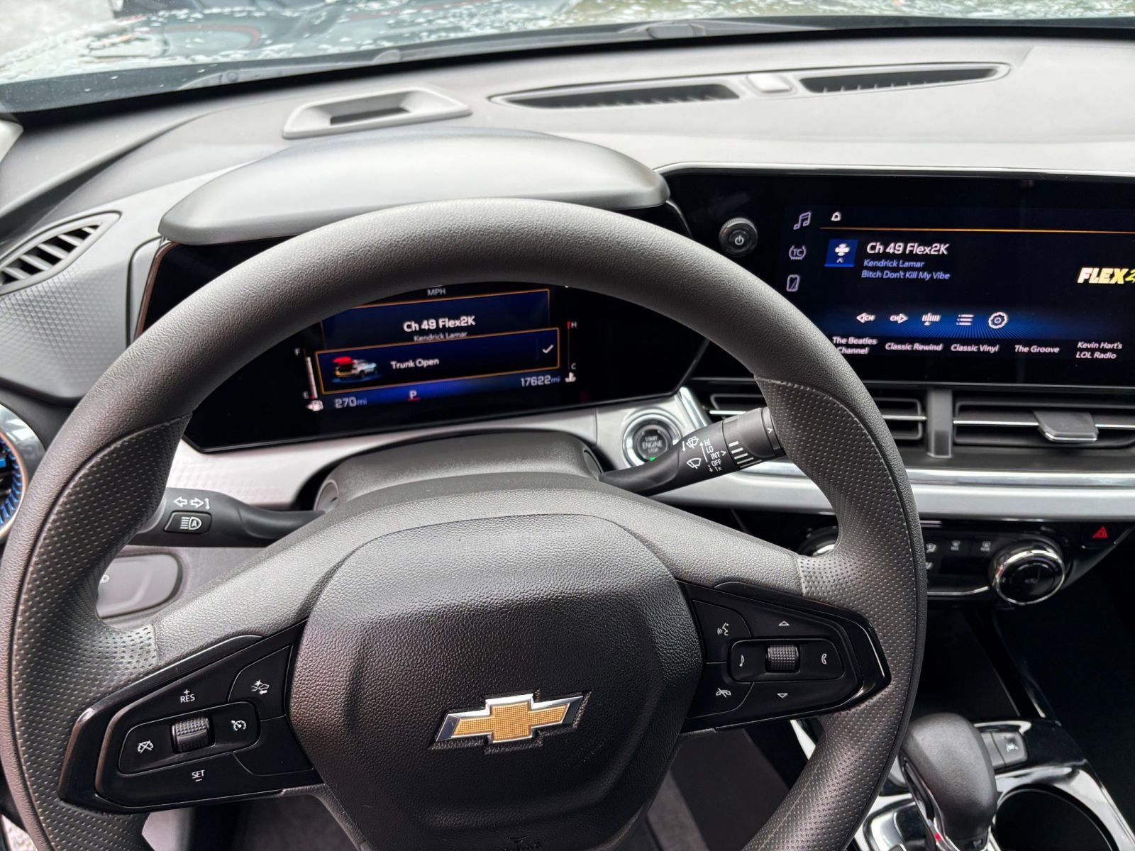 Used 2025 Chevrolet Trax LT image 28