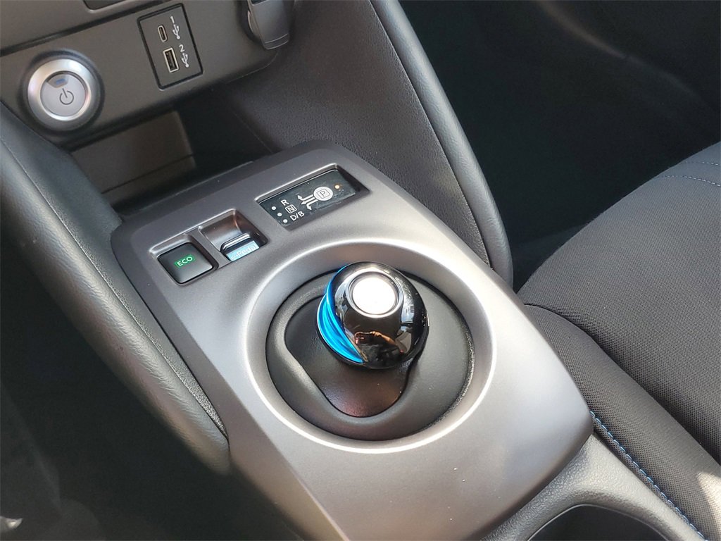 Certified 2024 Nissan Leaf S image 24